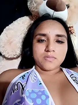 Valentina Narvaez online show from 05-06-26, 07:40