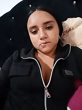 Valentina Narvaez online show from 06-27-26, 05:19
