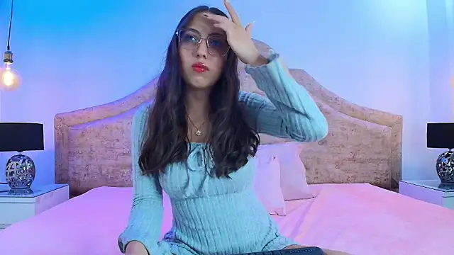 sweetlyundone online show from 05-26-26, 07:56