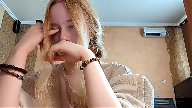 KateVibe 01 online show from 05-11-26, 01:18