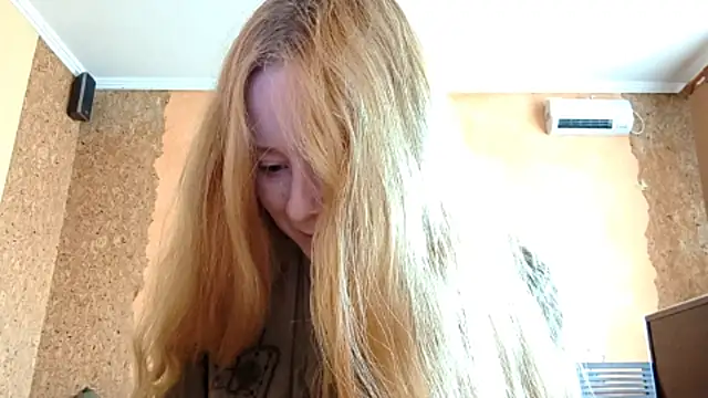 KateVibe 01 online show from 04-24-26, 04:03