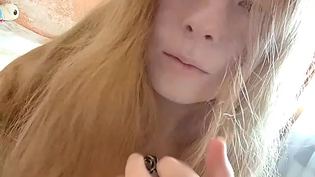 KateVibe 01 online show from 05-16-26, 10:09