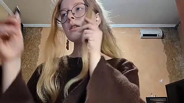 KateVibe 01 online show from 05-16-26, 01:26