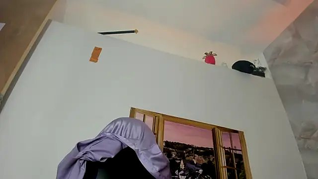 EllyBloom online show from 06-02-26, 01:33
