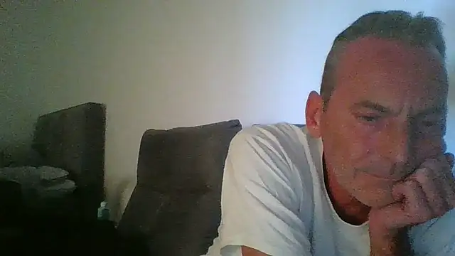 Snapshot of CanCumALot chatting on 04-30-26, 03:41 CanCumALot online show from 04-30-26, 03:41