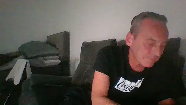 Snapshot of CanCumALot chatting on 05-02-26, 01:55 CanCumALot online show from 05-02-26, 01:55