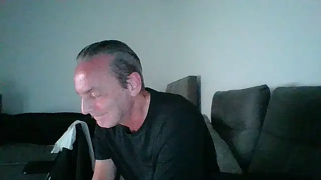 Snapshot of CanCumALot chatting on 05-24-26, 11:43 CanCumALot online show from 05-24-26, 11:43