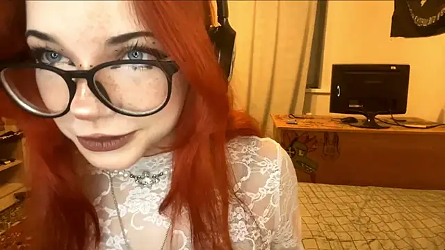 RedHeadCat online show from 05-12-26, 09:32