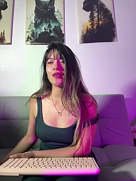 hannajonnes1 online show from 05-08-26, 01:53