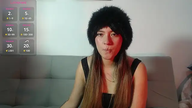 Snapshot of hannajonnes1 chatting on 06-15-26, 09:47 hannajonnes1 online show from 06-15-26, 09:47