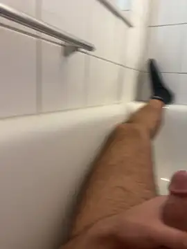 BIGGCOCK20CM online show from 04-13-26, 04:11