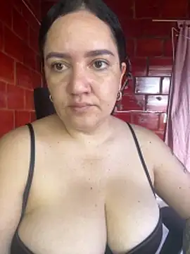 Fresita-12 online show from 06-11-26, 07:44