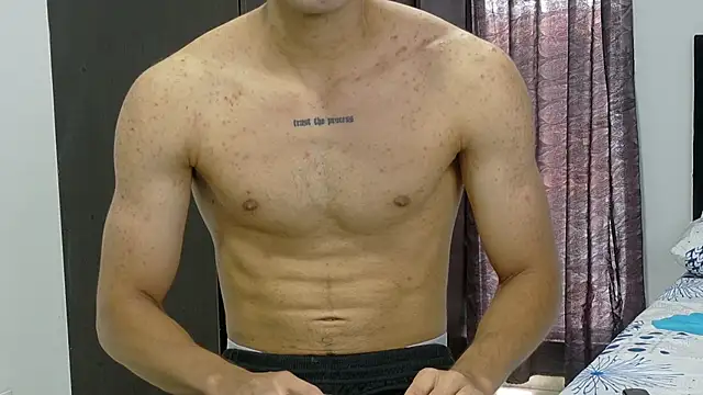 Snapshot of JakeMonroe chatting on 04-07-26, 02:30 JakeMonroe online show from 04-07-26, 02:30