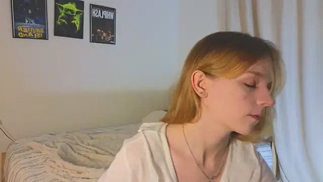 Snapshot of baeyoda chatting on 06-14-26, 04:19 baeyoda online show from 06-14-26, 04:19