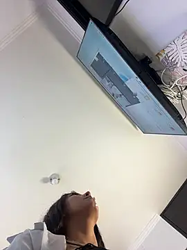 Melody lanee online show from 04-13-26, 11:47