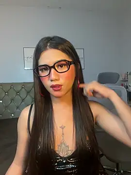 JassmineLove online show from 07-04-26, 09:15