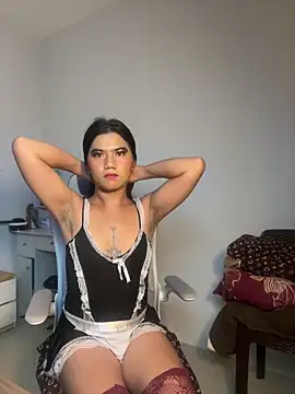 JassmineLove online show from 05-13-26, 09:33