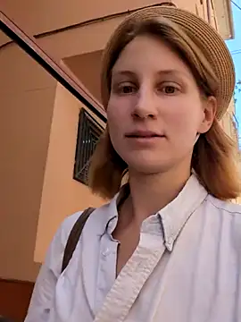 Julialexxxx online show from 06-04-26, 12:21