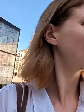 Julialexxxx online show from 06-08-26, 07:42