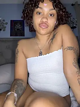 Snapshot of Sickobaby_ chatting on 04-14-26, 06:51 Sickobaby online show from 04-14-26, 06:51