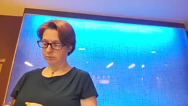 Snapshot of Rubygirl6 chatting on 09-20-25, 08:52 Rubygirl6 online show from 09-20-25, 08:52