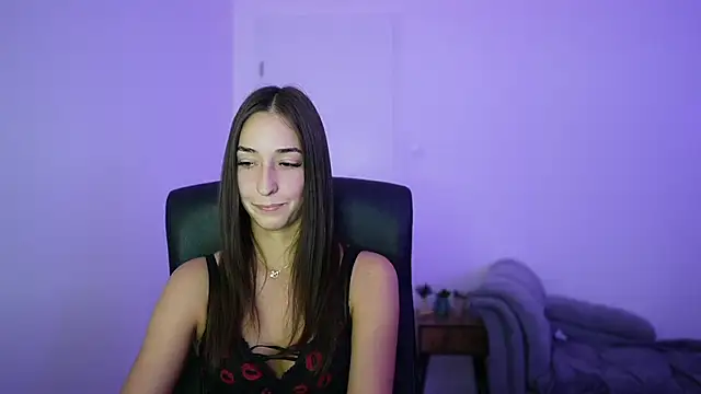 Crystalbrunette18 online show from 06-21-26, 06:14