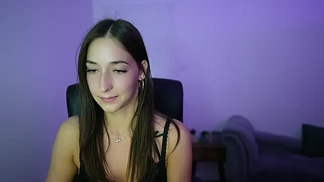Crystalbrunette18 online show from 05-12-26, 06:03