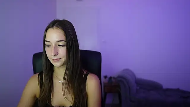 Crystalbrunette18 online show from 06-27-26, 06:25