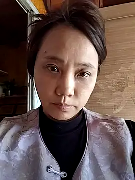 yang6991 online show from 05-08-26, 02:59