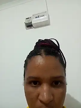 SunKissedDoll online show from 04-08-26, 02:40