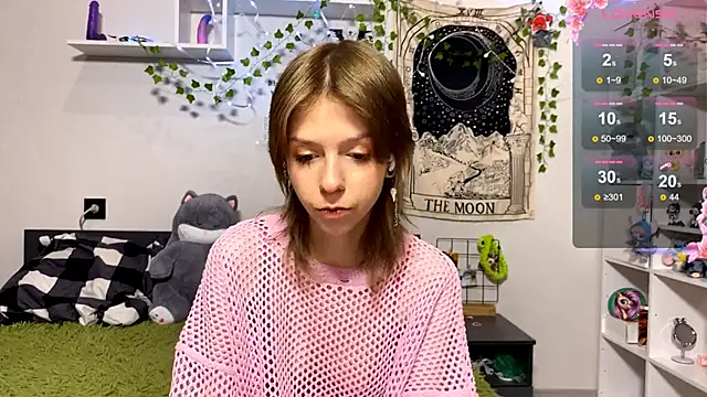 LunaBless online show from 04-15-26, 02:06