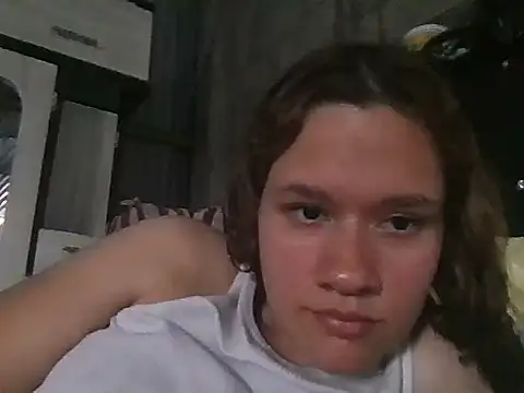 JennifferJilson online show from 04-17-26, 09:39