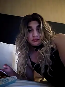 MichelleCD23 online show from 04-05-26, 02:35