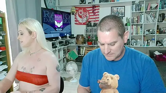 Snapshot of teddythebeer86 chatting on 06-04-26, 03:38 teddythebeer86 online show from 06-04-26, 03:38