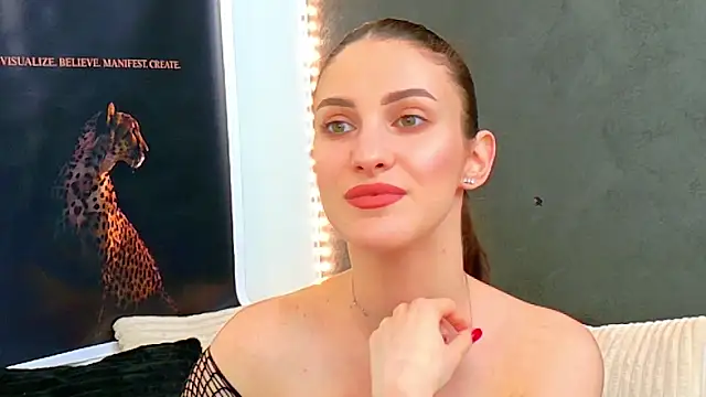Amira a online show from 04-08-26, 11:01