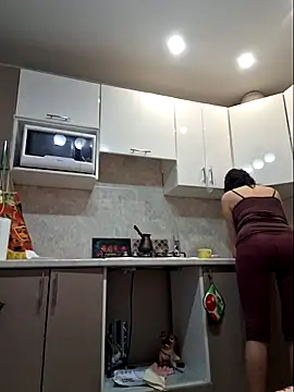 LaliaMia online show from 11-15-25, 01:53