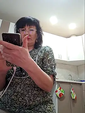 Snapshot of LaliaMia chatting on 03-19-25, 04:57 LaliaMia online show from 03-19-25, 04:57