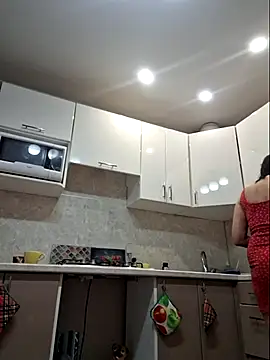 LaliaMia online show from 10-29-25, 02:32