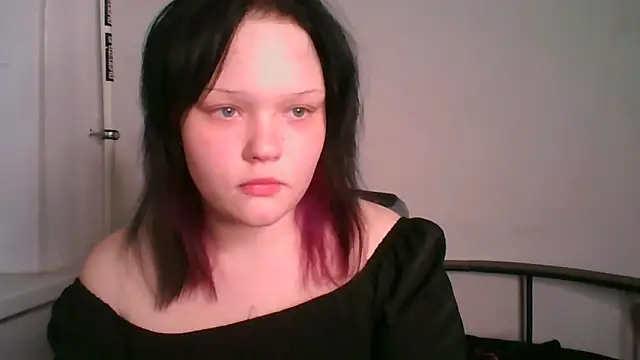 Snapshot of abbey-BAT chatting on 04-05-26, 11:33 abbey-BAT online show from 04-05-26, 11:33
