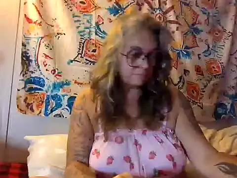 Blondejenn online show from 04-09-26, 02:24
