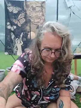 Blondejenn online show from 06-08-26, 10:49
