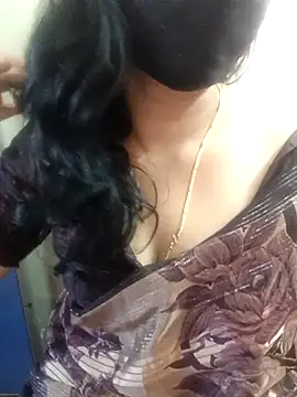 Snapshot of flora-jasmine-telugu chatting on 05-09-26, 05:11 flora-jasmine-telugu online show from 05-09-26, 05:11