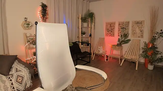 LisaAris online show from 05-24-26, 06:41