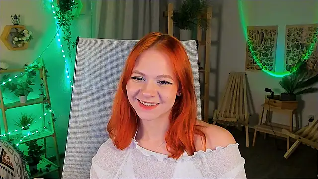 LisaAris online show from 05-08-26, 06:34