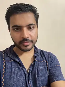 Sweetloverr28 online show from 04-28-26, 09:24