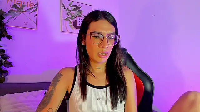 Maddie Ray online show from 06-03-26, 02:33