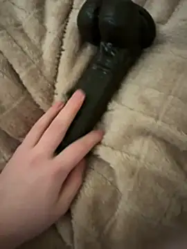 sexygirlpolska57 online show from 04-05-26, 10:38