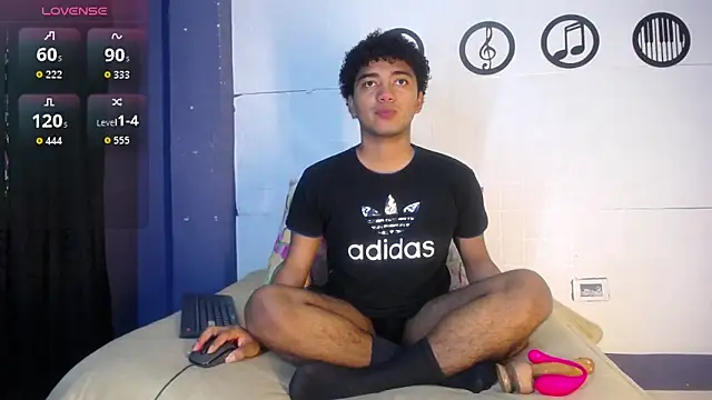 felipecams online show from 04-15-26, 06:19
