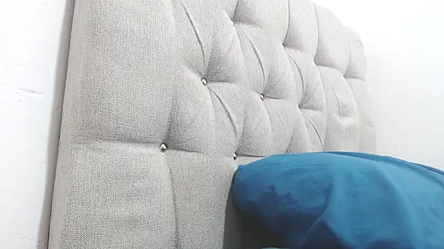 Silvana hall online show from 04-16-26, 05:25