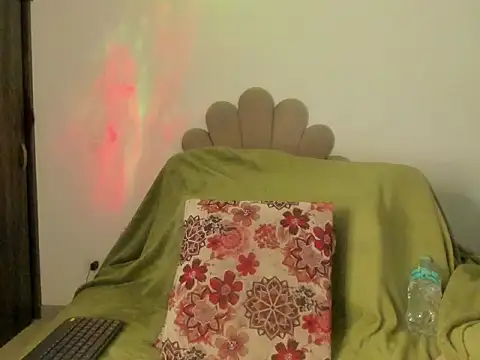 sinnei   online show from 04-13-26, 12:36